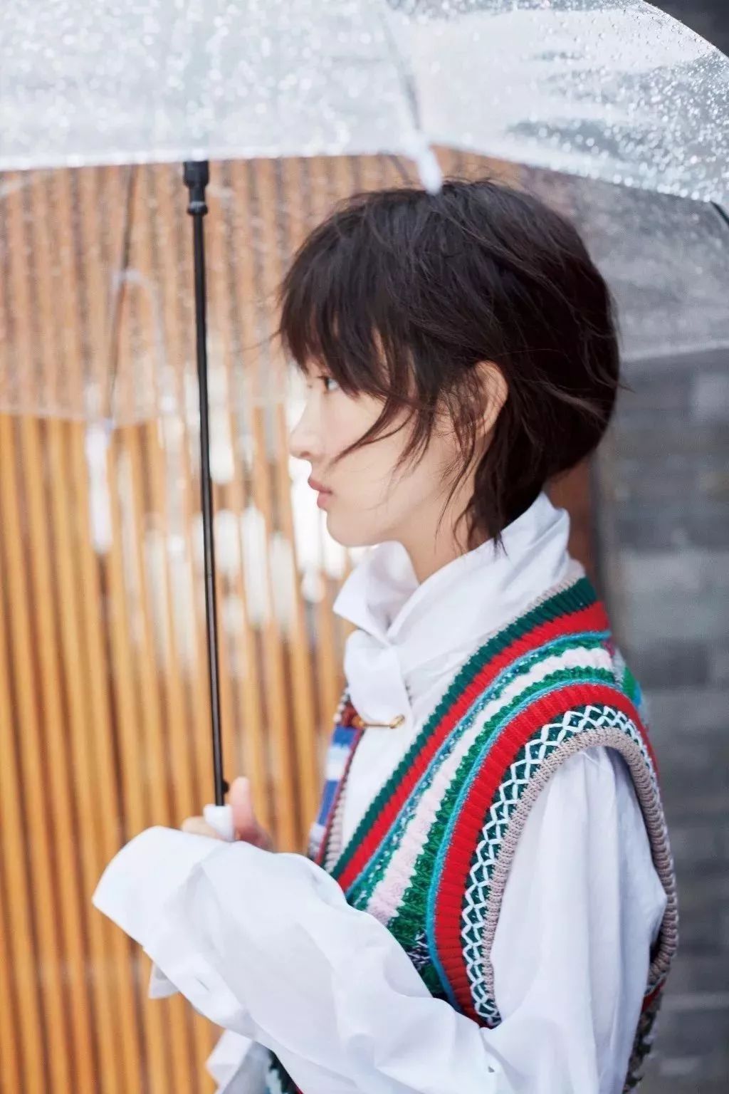 毛衣衬衫最爆表穿搭方法,男生圆领毛衣穿搭衬衫