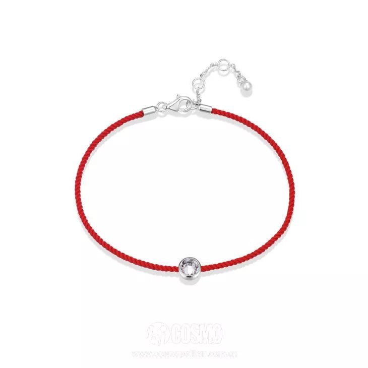 时髦办｜红色单品快入手，防水逆的功力可是一流！