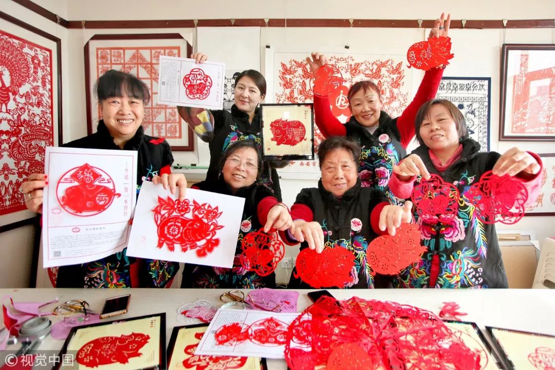 今日小年能贴春联吗,今日小年文案