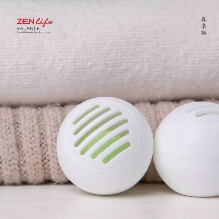 这颗小白球，居然彻底治愈了我的脚臭，日本家庭必备的除臭杀菌神物，三分钟还你一个清新的“脚气”！