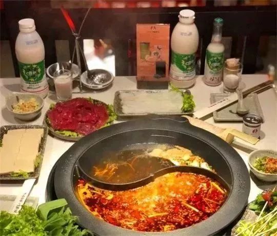 吃遍大连丨春节临近，满大街都是欢乐的红色~看看麻辣火锅，谁最“红”！