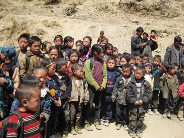 假照片有哪些骗局,那些假照片的背后