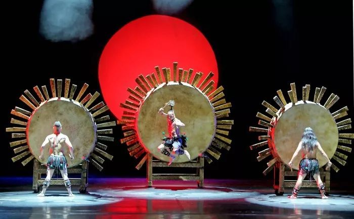 「到春城·过春节」弦歌知意，时间流过的民族乐器