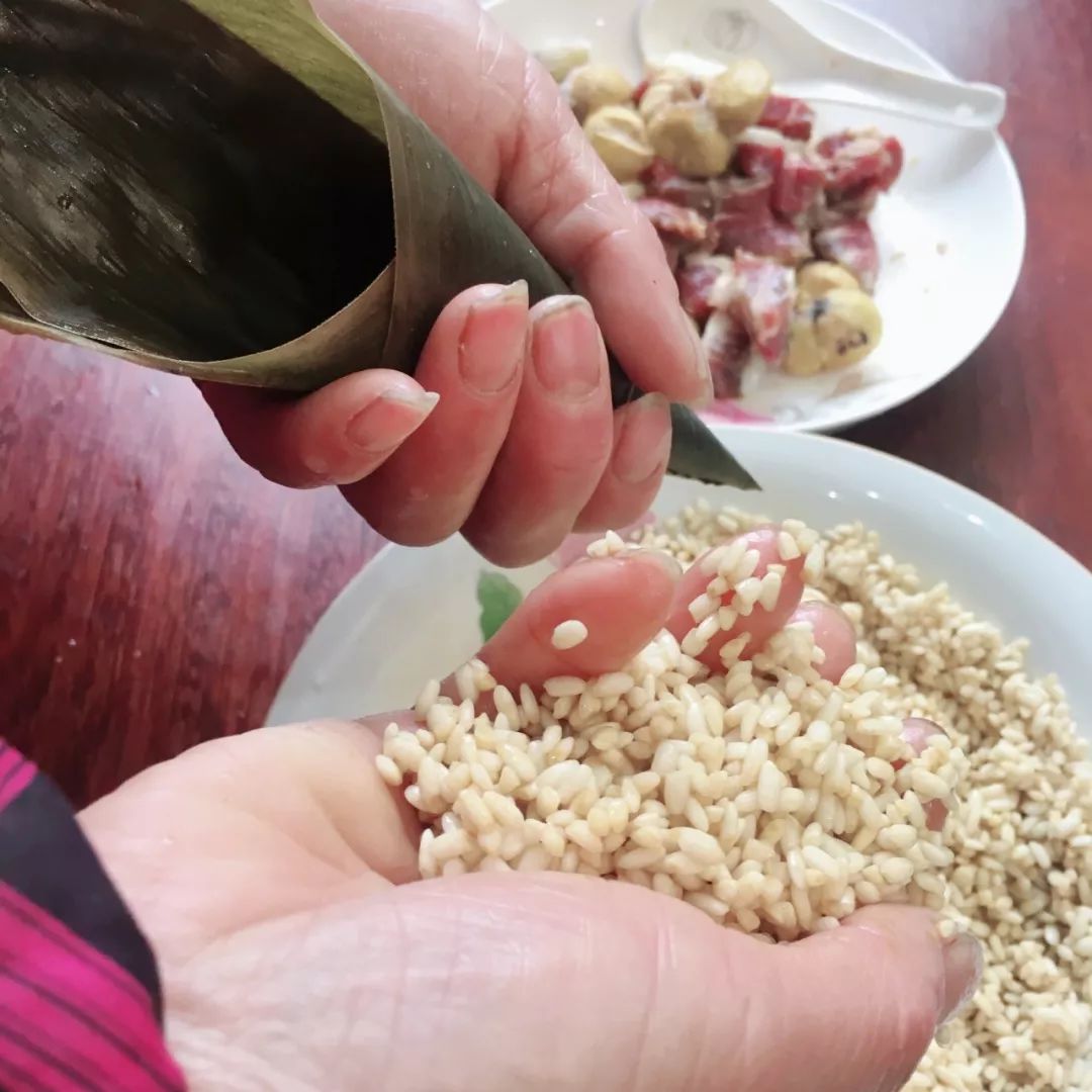 粽子学包过程,包子饺子学做