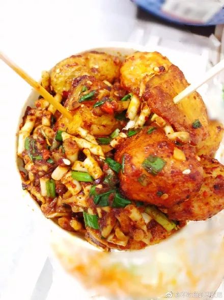 美食｜贵阳不光是辣味的，还有一种味道叫折耳根！