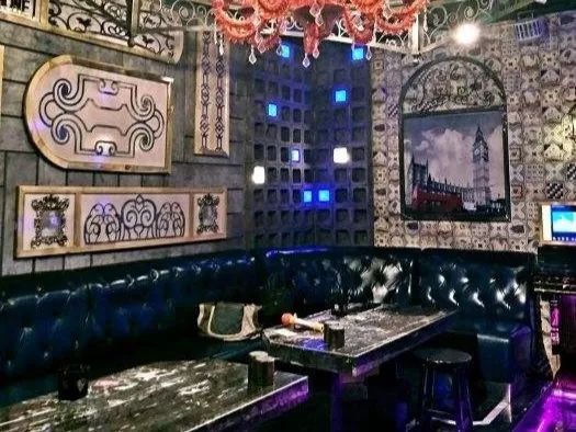 “有人想要诱奸我！”男子不仅醉驾，还在车内对女网友做这事……