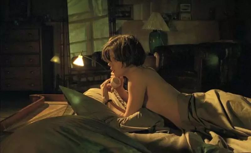 情人夜，我们观观影、谈谈情、喝喝酒