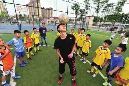 2019成都全国足球特点学校名单,南充十佳学校