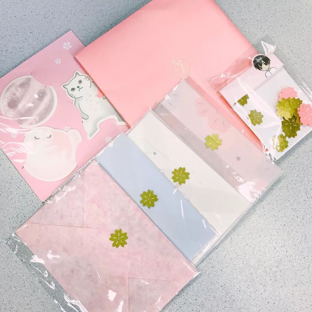 十二星座十二月脱单率,十二星座女生脱单指南