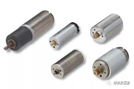 单反相机镜头重,单反相机镜头越好越清晰吗