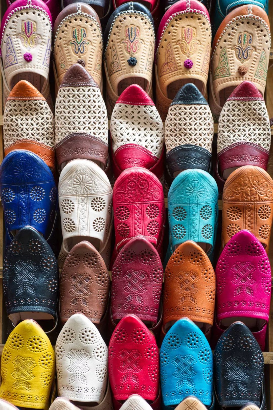 这座城是“好色”者的天堂，带上相机，并且小心！