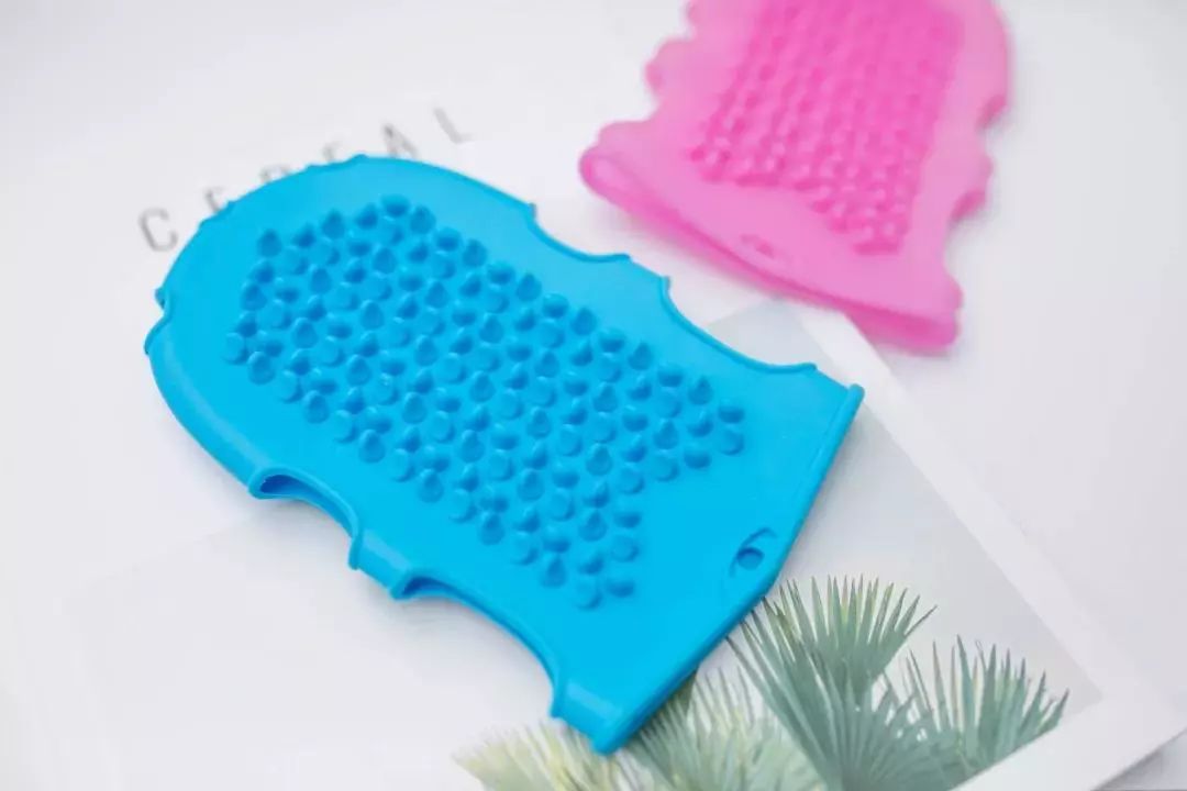 教科书级瘦身法！刷完一身爽的沐浴经络刷，通经络、减脂肪、去角质，让你边洗澡边瘦！