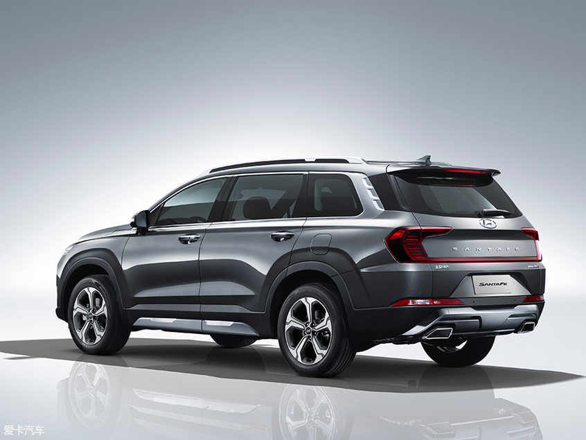 现代四代胜达变速箱,现代胜达四代多少钱