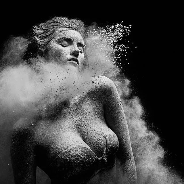 当摄影师遇上芭蕾舞者只看不拍,当摄影师遇到欣赏自己的模特