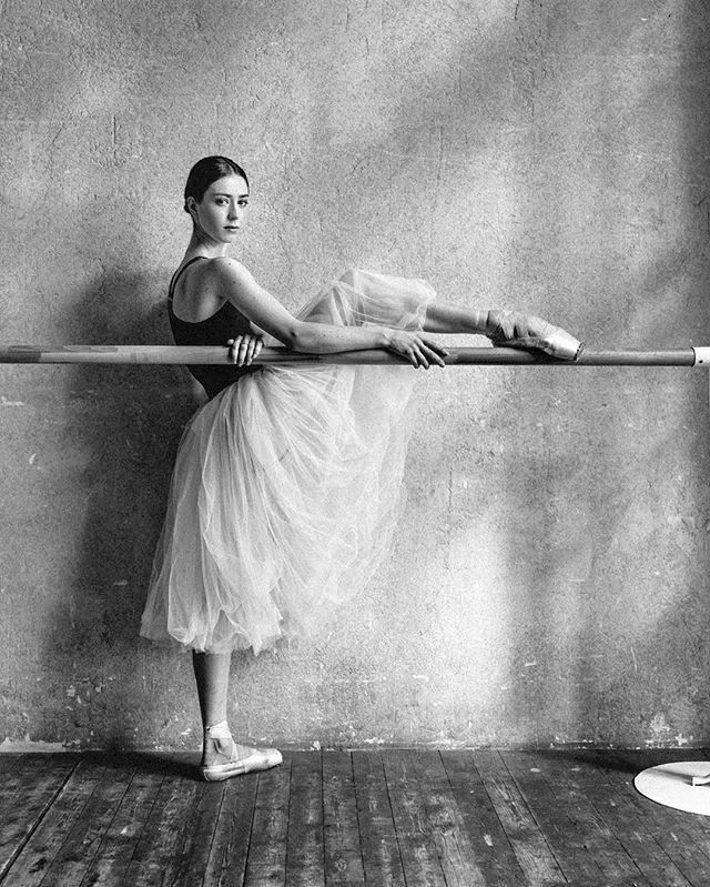 当摄影师遇上芭蕾舞者只看不拍,当摄影师遇到欣赏自己的模特