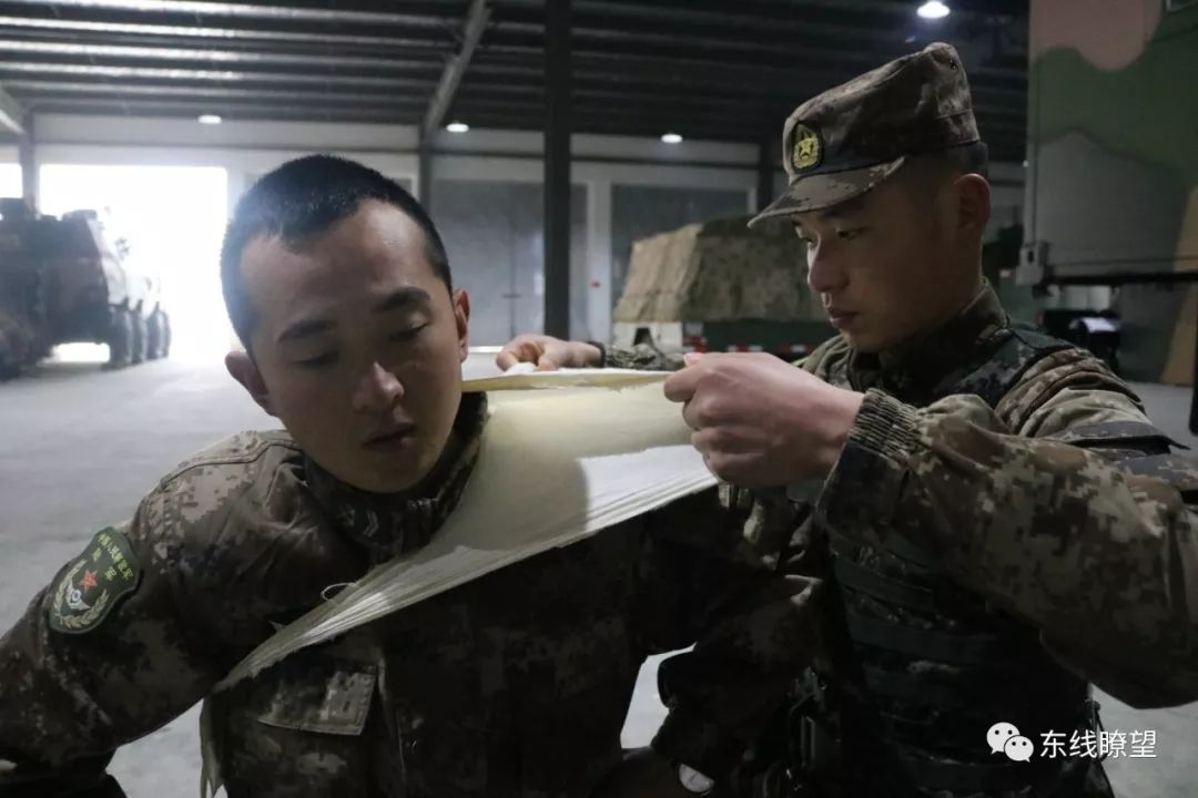 三角巾多种使用方法,三角巾使用方法及注意事项