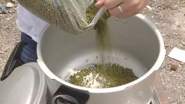 家里有这种锅的别再用了,这几种锅不要买