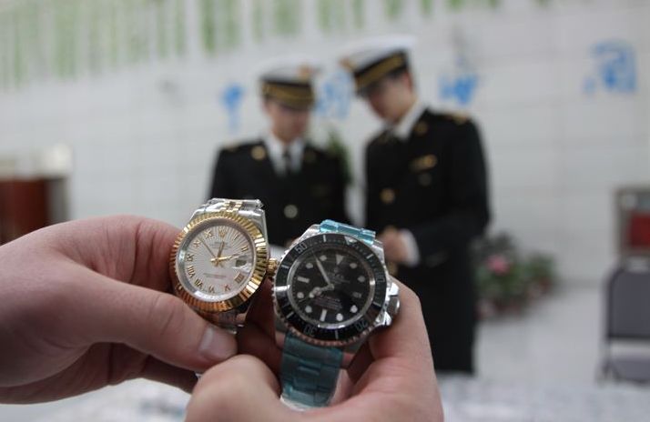 境外可以携带多少免税物品入境,出国旅游可带多少免税商品