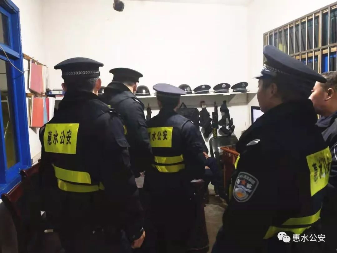 紧锣密鼓迎开学安全工作排首位,派出所对学校开展开学季安全检查