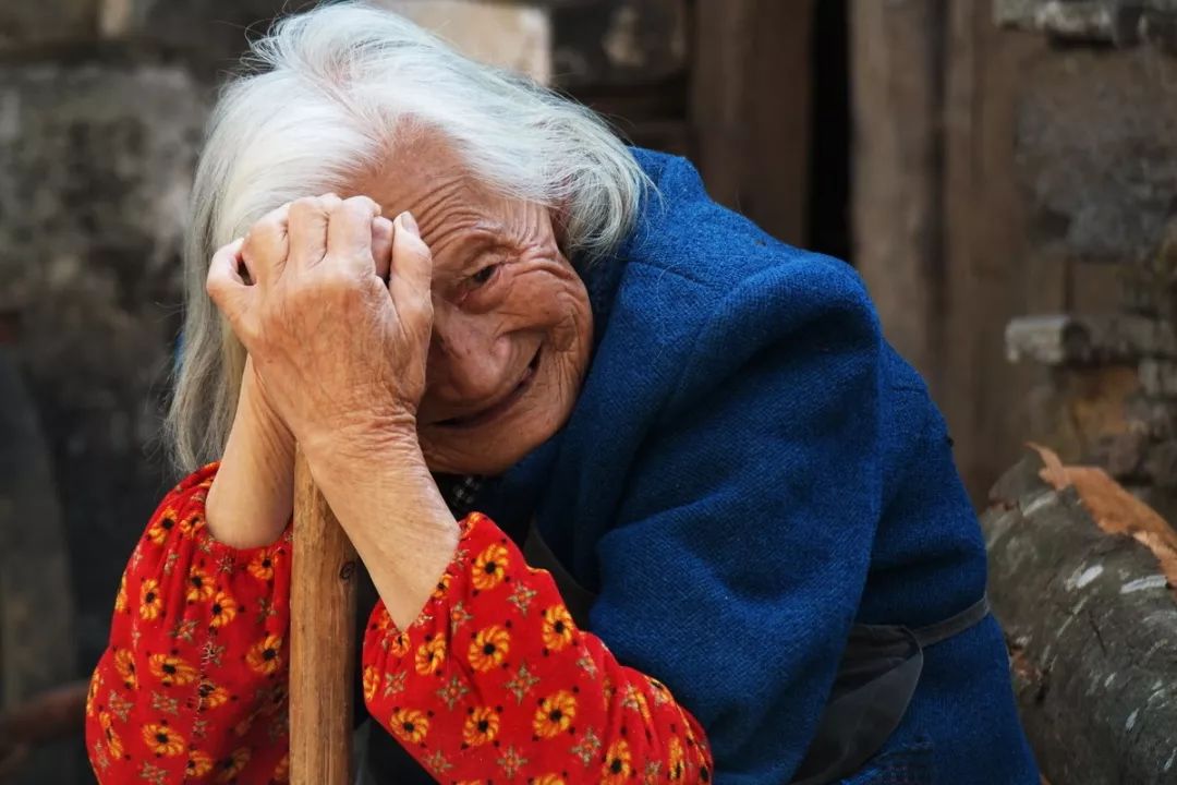 怀念母亲的文章范文大全,每逢佳节倍思亲怀念我的母亲