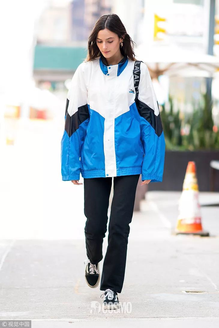 时尚芭莎钟楚曦视频,时尚芭莎钟楚曦