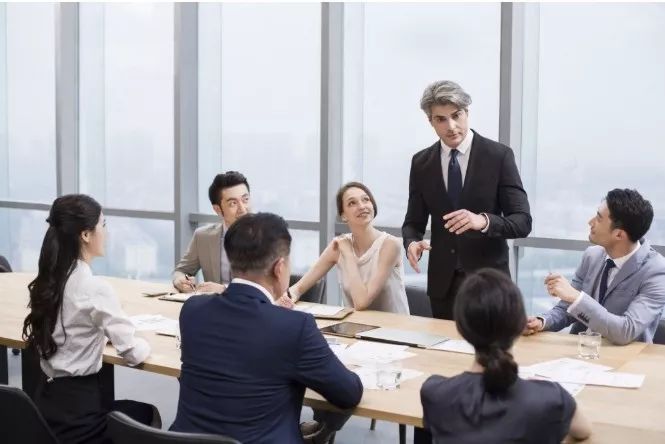 小心，这样问问题，客户会拉黑你