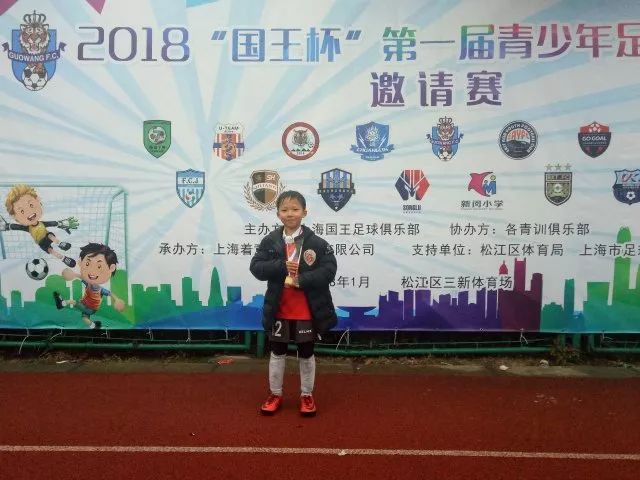 三月是你的节日朗读,三月是你的生日诗朗诵