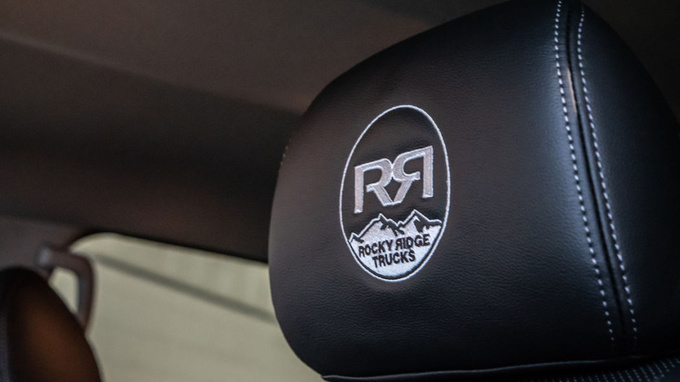 日产经典老越野车,日产硬派越野车电动版