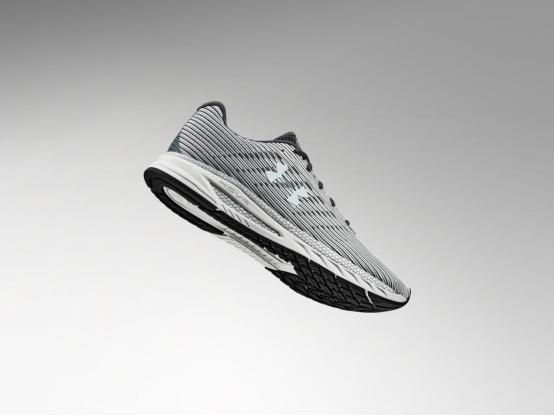 uaflow跑鞋矩阵,教你揭穿耐克跑鞋迷阵2018