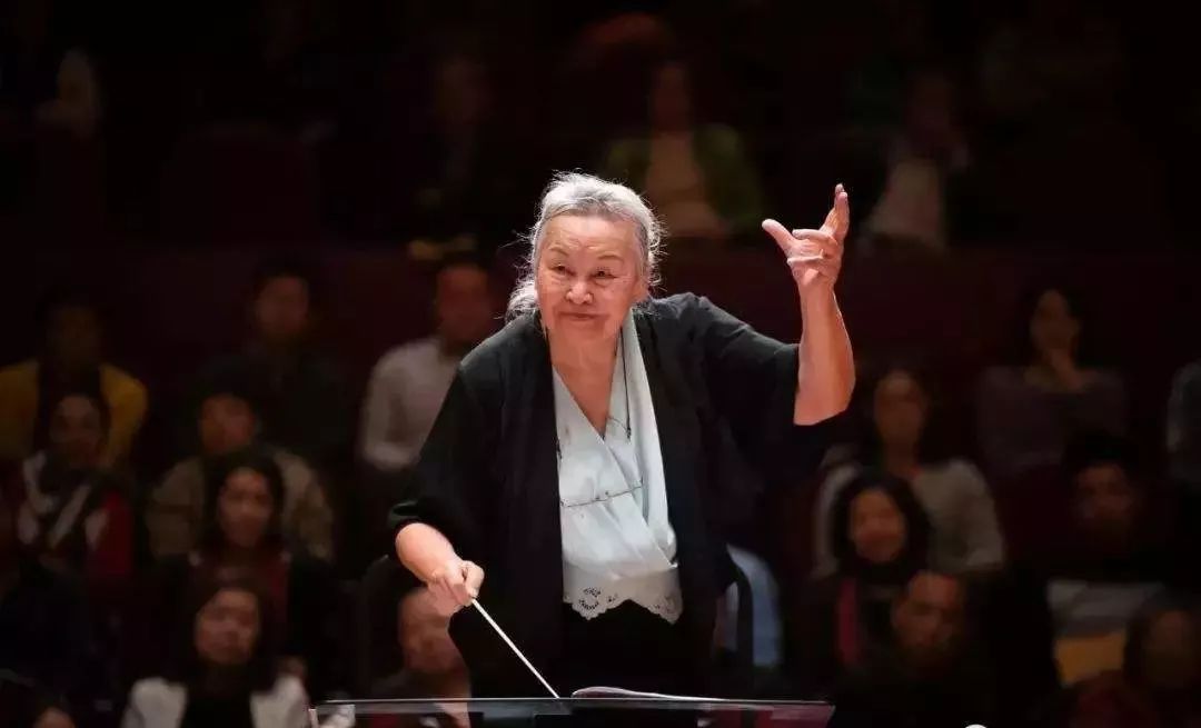 新中国历史上的女性第一|今天，请记住中国故事的女主角