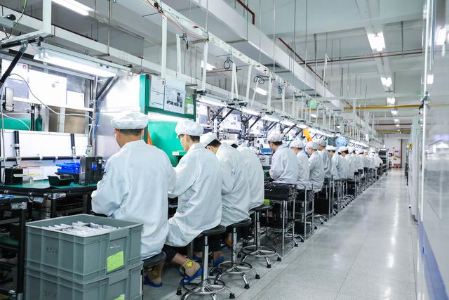 工厂摆满骁龙855CEO带队直击iQOO制造过程