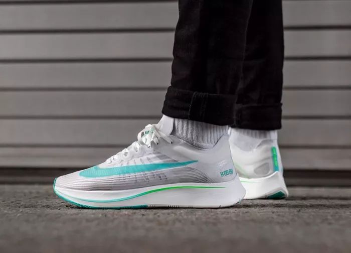 性价比最高的鞋100左右,100元以下性价比高的鞋推荐