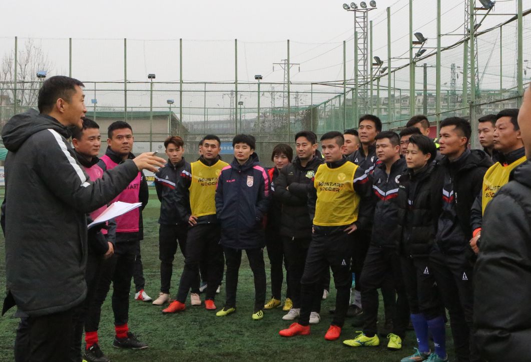 2019年浙江省足球协会E级教练员讲师选拔班在甬开班