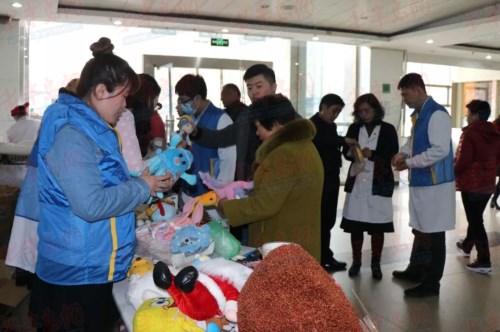 医院开展庆祝三八妇女节系列活动,青岛三八节