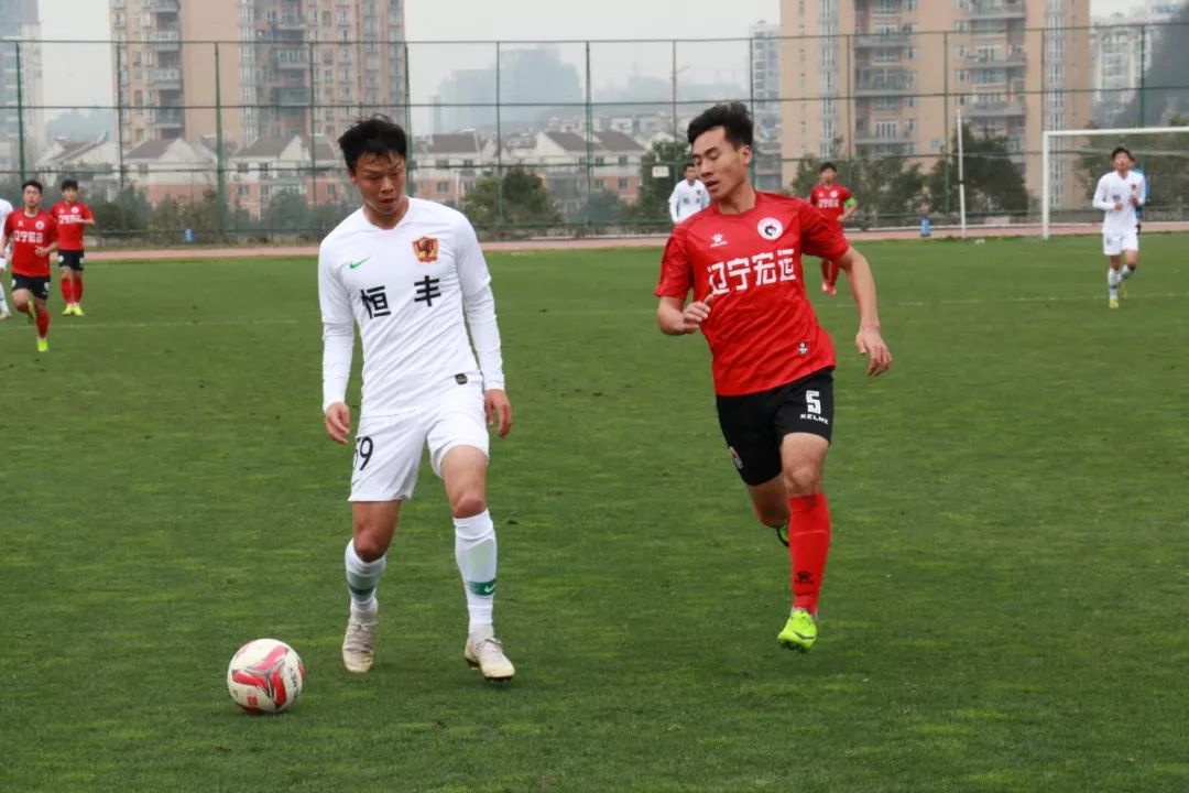 辽宁宏运足球今天的比分,贵州恒丰辽宁宏运比分