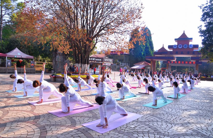 惊叹！国内首创洞心瑜伽秀在九乡上演！