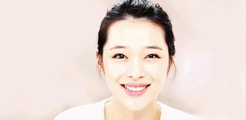 张柏芝的美妆,张柏芝选择了比较自然的妆容