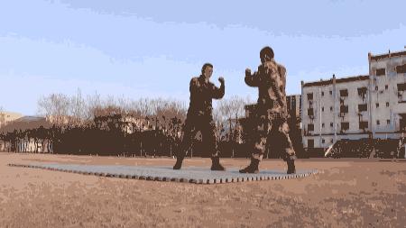 动图强势,兵哥哥动图