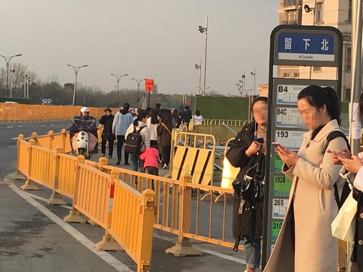 杭州天目山路高架,天目山路封路