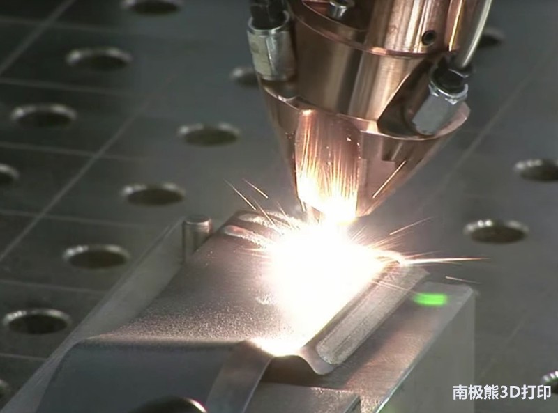 金属3d打印在航空航天应用优势,3d打印航空航天零件性能