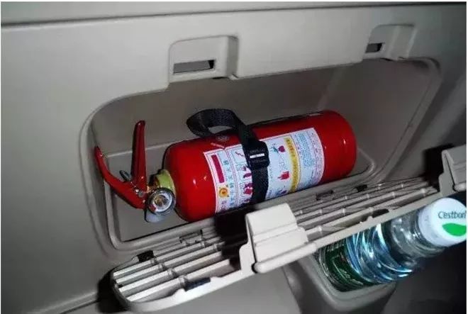 无线充气泵放车里会爆炸吗,便携氧气瓶放车上会爆炸吗