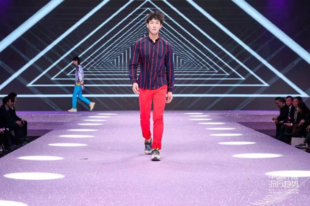 绾ょ淮鍘熸潗鏂欎笌鏅鸿兘鑺墖,鏅鸿兘鑺墖涓庣氦缁村師鏉愭枡