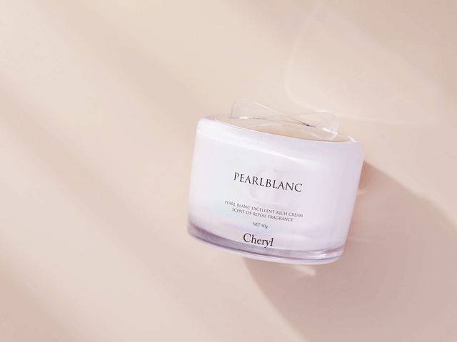 用它素颜也敢出门,用它素颜出门光彩照人