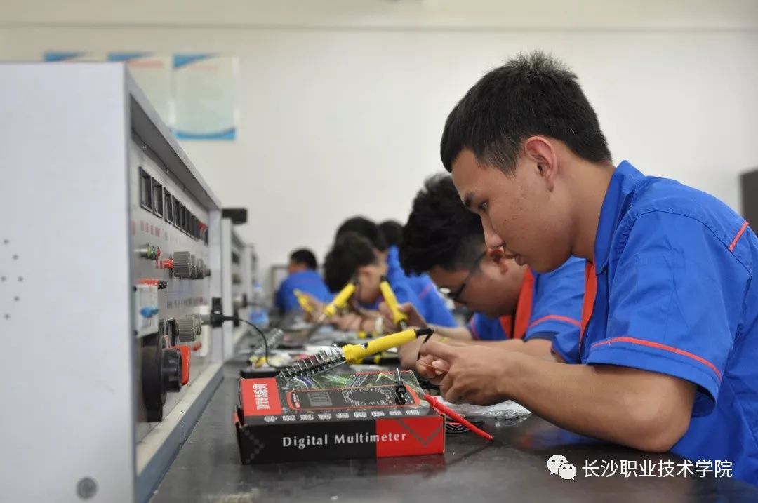 【长职热点】我们在长职机汽分院等你！