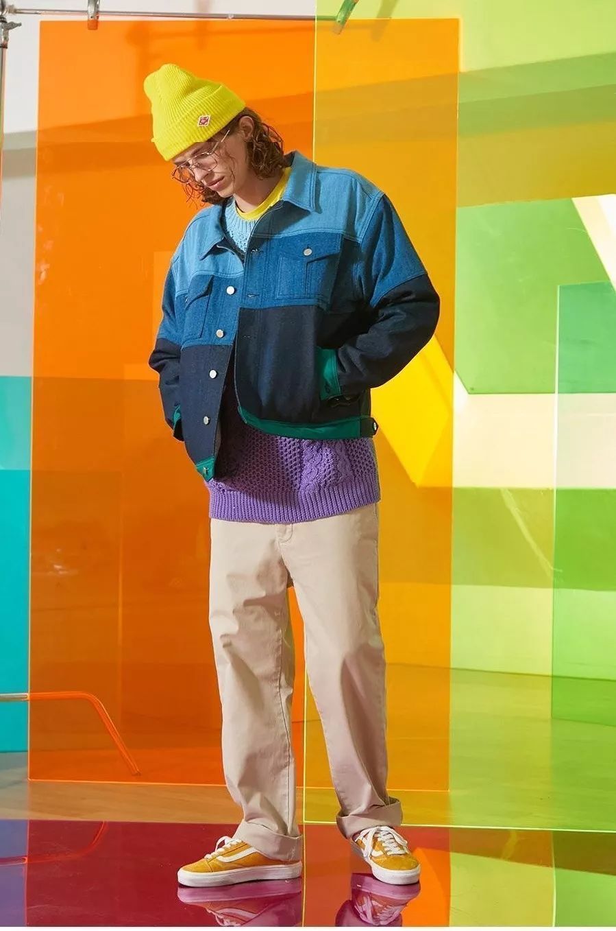 惊喜很多的衣服,今年最流行大版牛仔外套