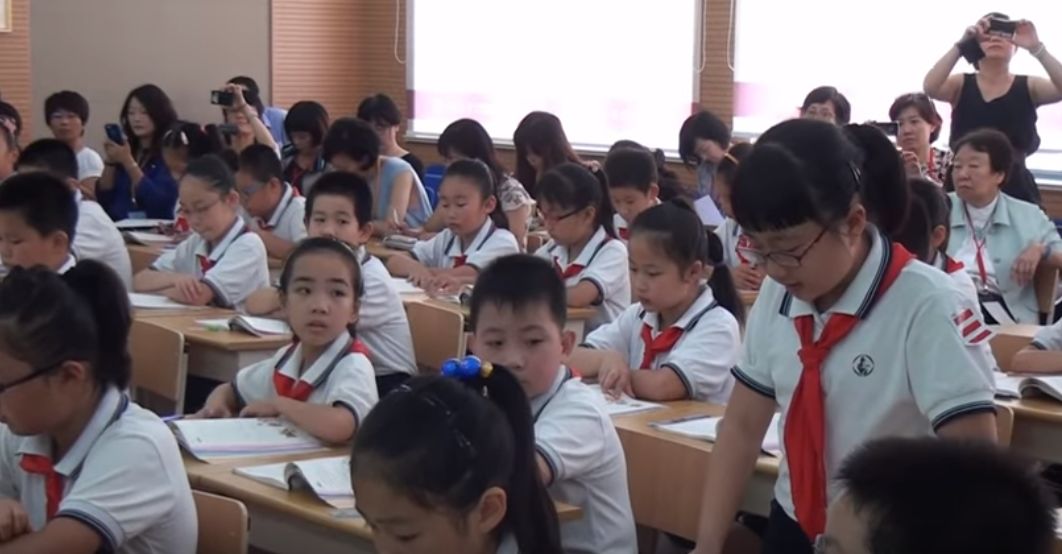 沈巍眼中的流浪汉,看书的流浪汉沈巍