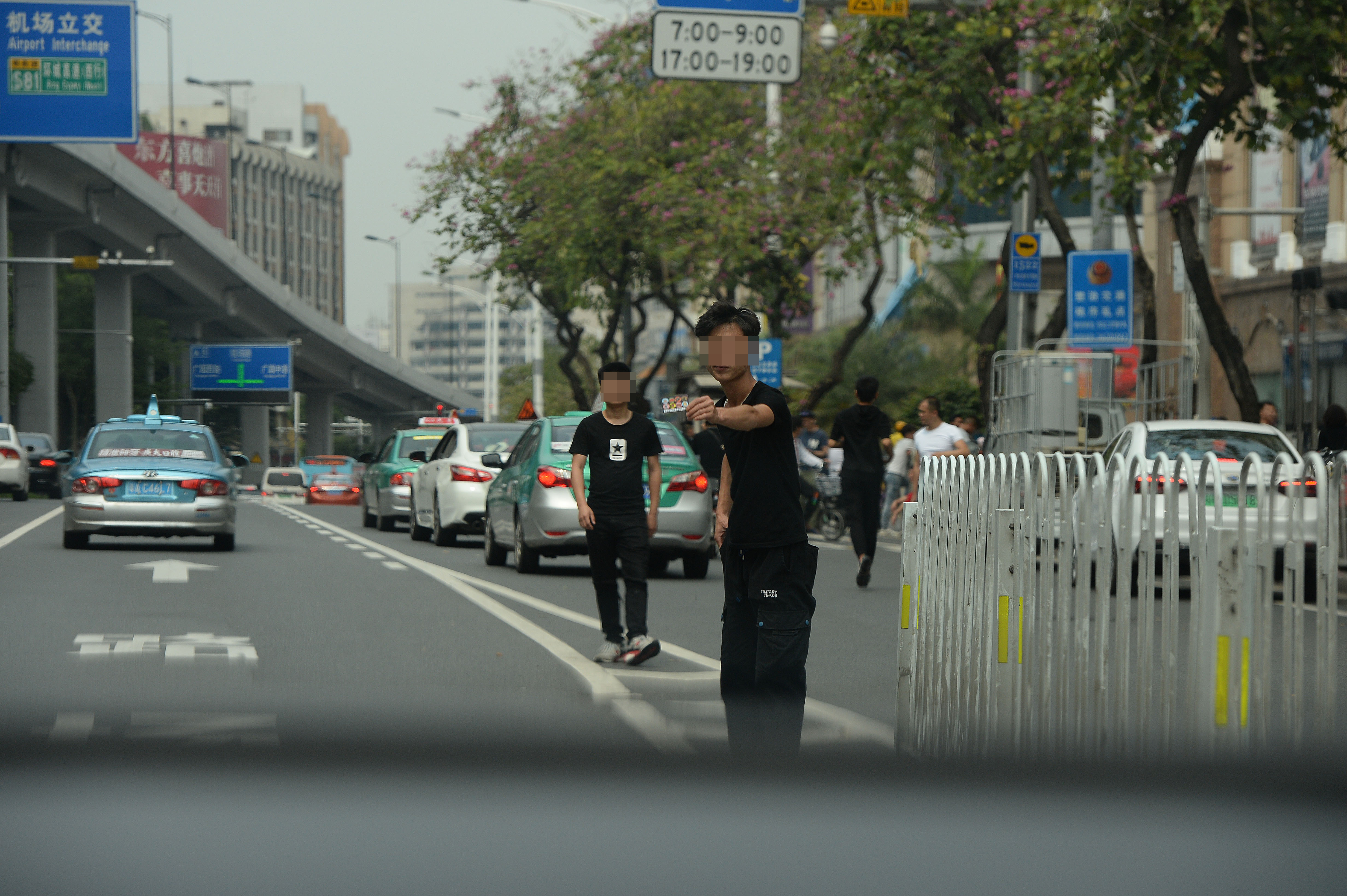 鍋噂ucci鏇濆厜,楂樹豢GUCCI鐭