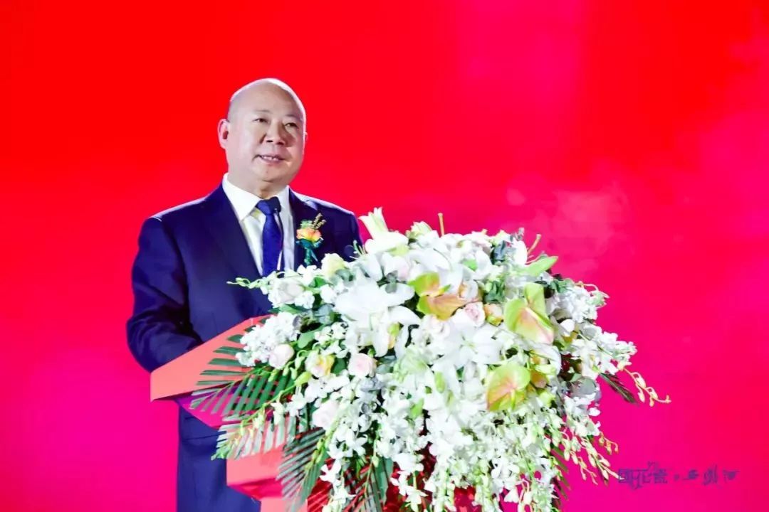 西凤酒官方旗舰店国花瓷20年,凤香型西凤酒国花瓷10周年