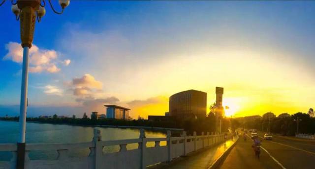 最新最全，2019年滨海通讯录来了！