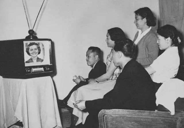 真要改变自己朗读,真要改变自己什么时候都不晚